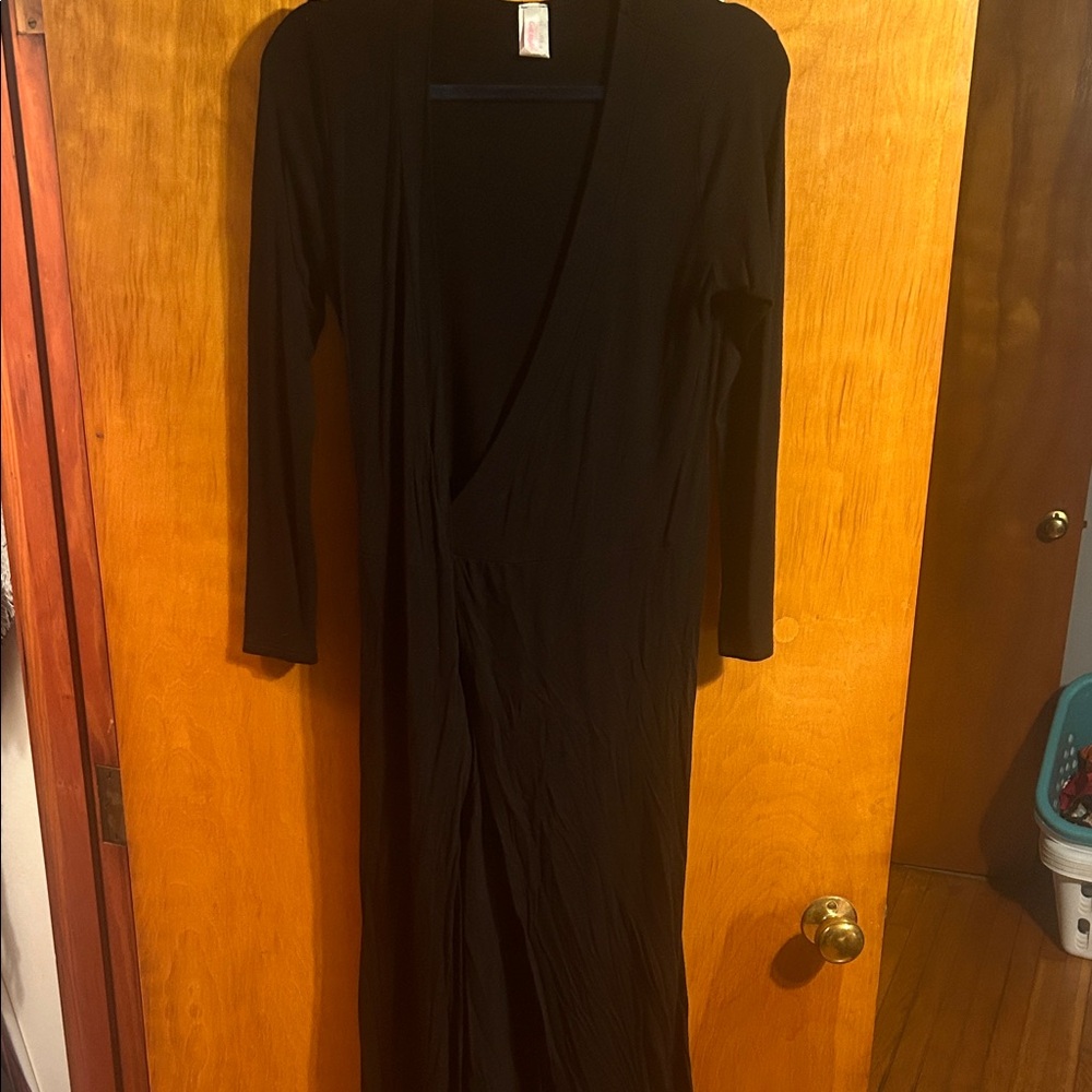 Elegant Black Long Sleeve Dress
